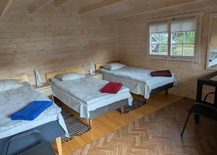 مكان تخييم Timu Talu Puhkemajad Ruhnu