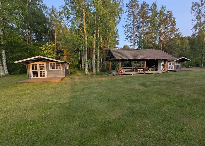 Timu Talu Puhkemajad * Ruhnu