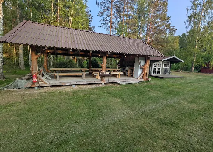 مكان تخييم Timu Talu Puhkemajad